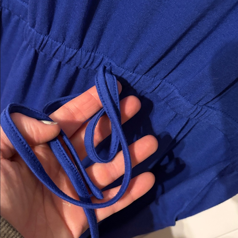 Sleeveless jumpsuit / romper with adjustable waist - Picture 4 of 7